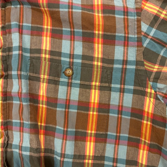 Orvis short sleeve button down size L - Picture 3 of 3